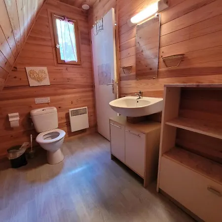 Les Hirondelles Bourg-Sainte-Marie