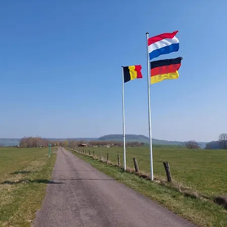 Campsite Les Hirondelles Bourg-Sainte-Marie