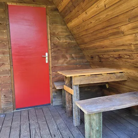 Les Hirondelles Campsite Bourg-Sainte-Marie