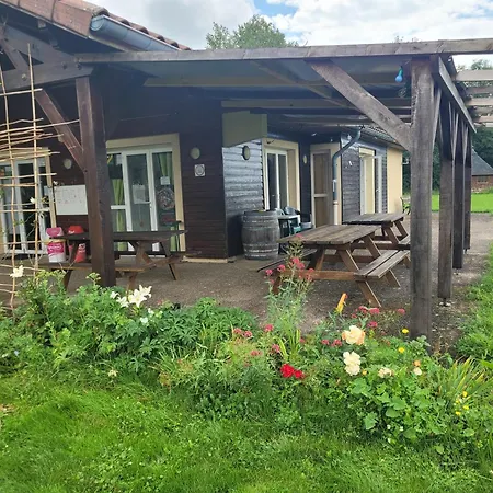 Les Hirondelles Bourg-Sainte-Marie