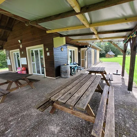 Les Hirondelles Campsite