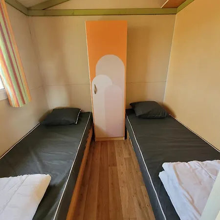 Les Hirondelles Campsite