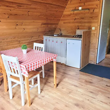 Campingplads Les Hirondelles *