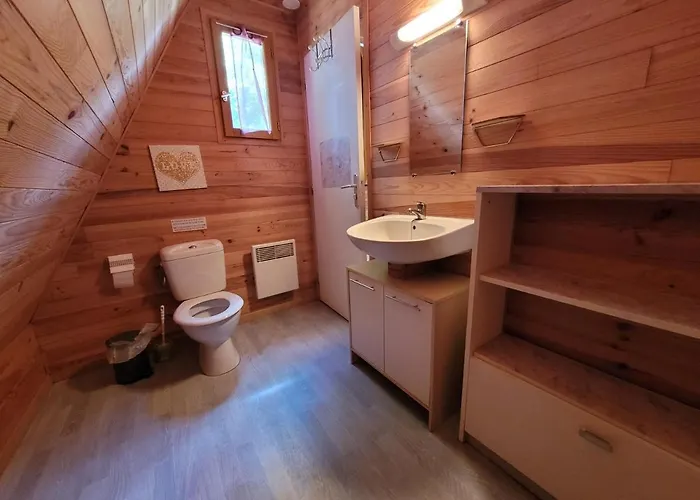 Les Hirondelles Bourg-Sainte-Marie