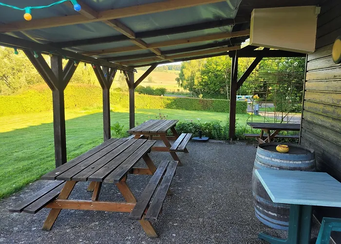 Les Hirondelles Campsite Bourg-Sainte-Marie