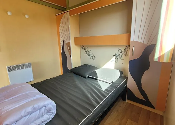 Les Hirondelles Campsite Bourg-Sainte-Marie